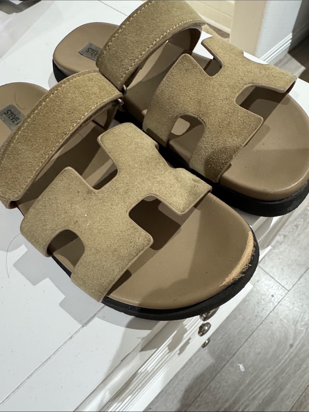 Steve Madden Olive Tan Suede Double-Strap Slide Sandals US - Picture 2 of 4